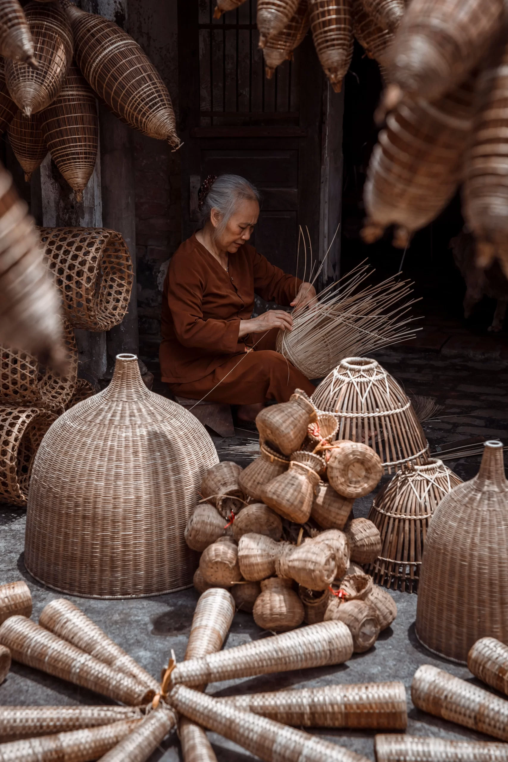 Importer of Record logistics and customs clearance in Vietnam